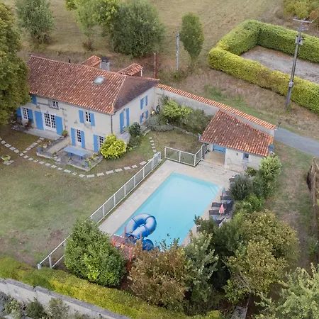 Maswari En Drapeau Ferienhaus Lusignac