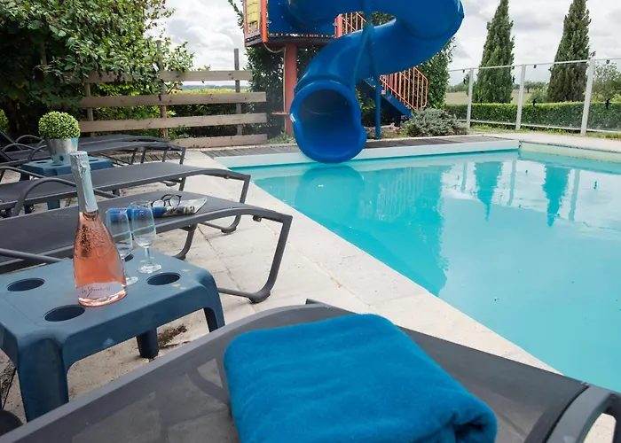 Tatil Evi Maswari En Drapeau Lusignac