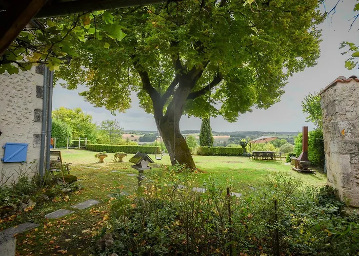 Tatil Evi Maswari En Drapeau Lusignac