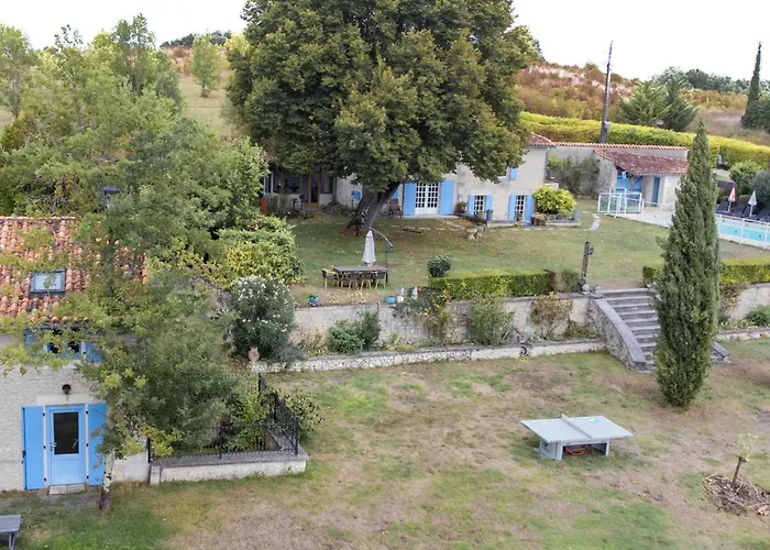 Tatil Evi Maswari En Drapeau Lusignac